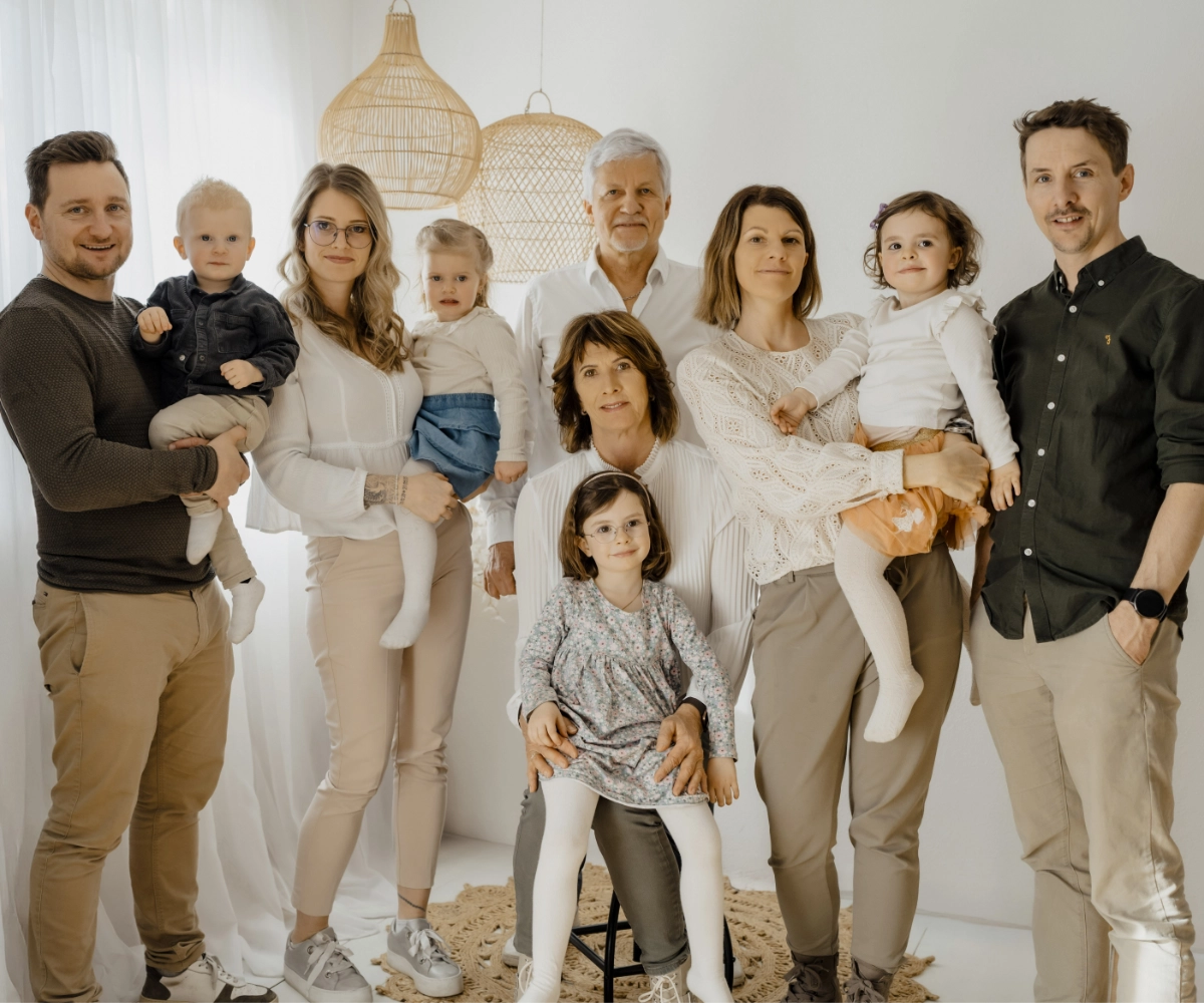 Ganze Familie
