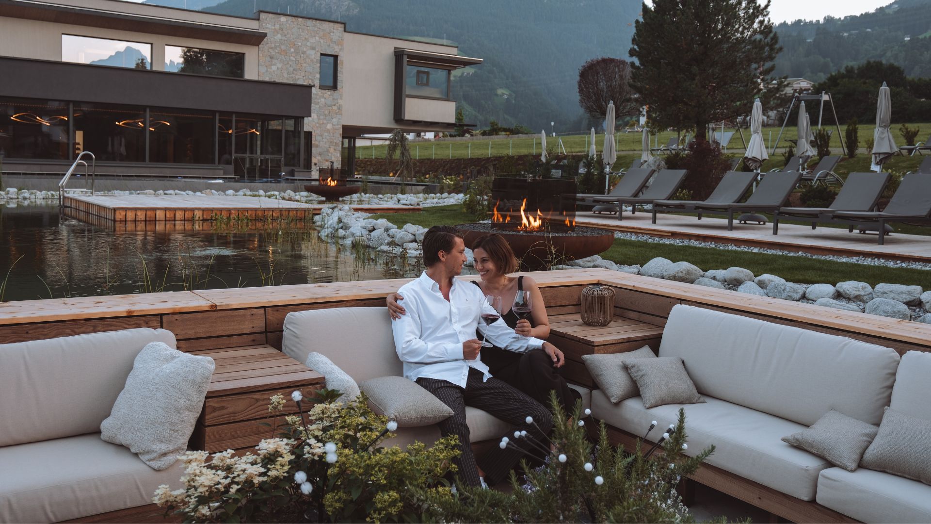 Garten-Lounge am Teich